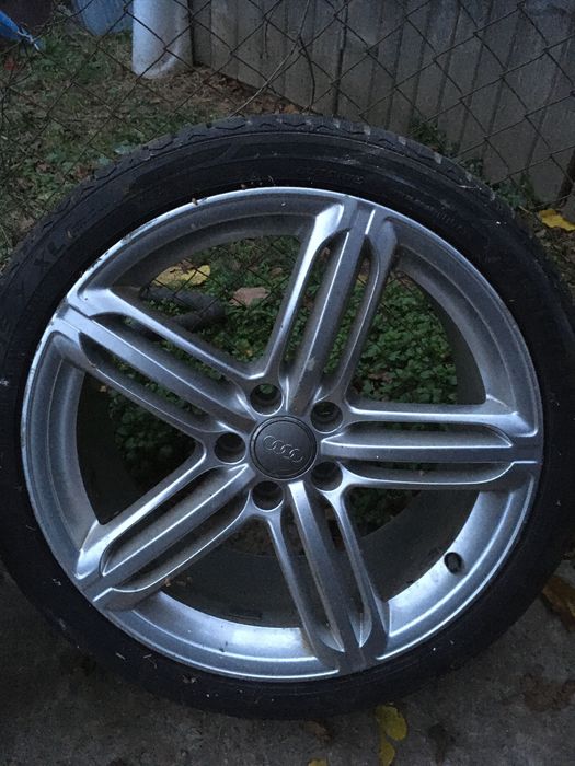 Set complet anvelope si jenti audi