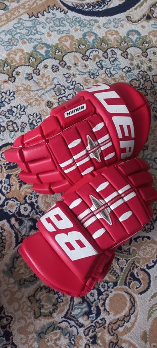 Хоккейная экипировка