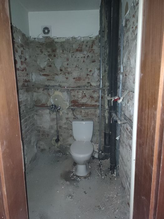 Къртене и извозване на строителни отпадъци, кърти чисти извозва