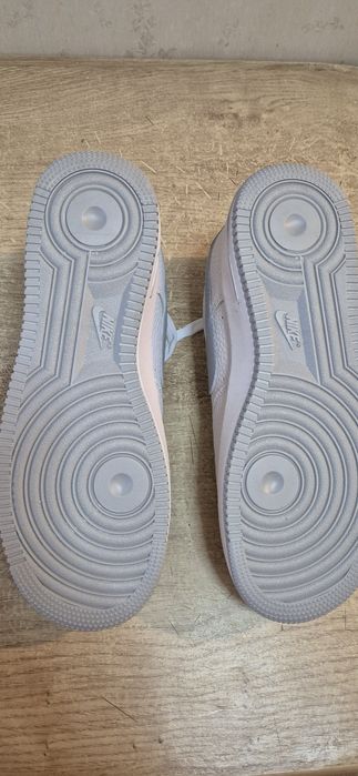 Adidasi Nike Air Force One, măr.41, NOI