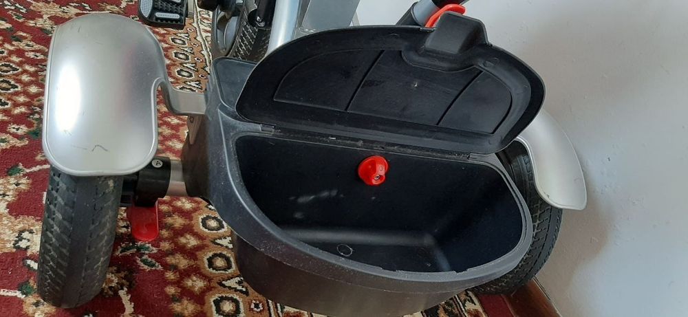 Detskiy velik velosiped