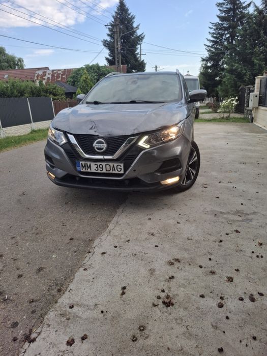 NISSAN Qashqai 2020 — imagine 3