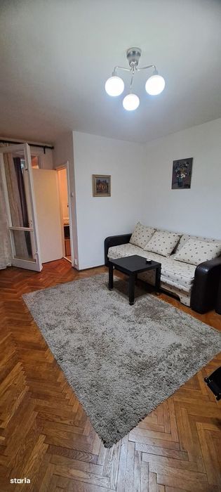 Costin Georgian metrou, garsoniera. parter/10
