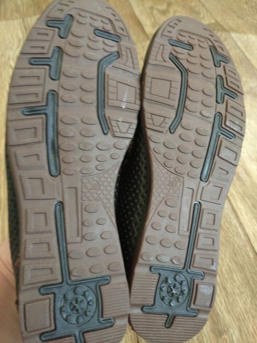 Продаются кожаные макасины