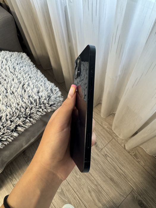 iPhone 13 - 128 gb