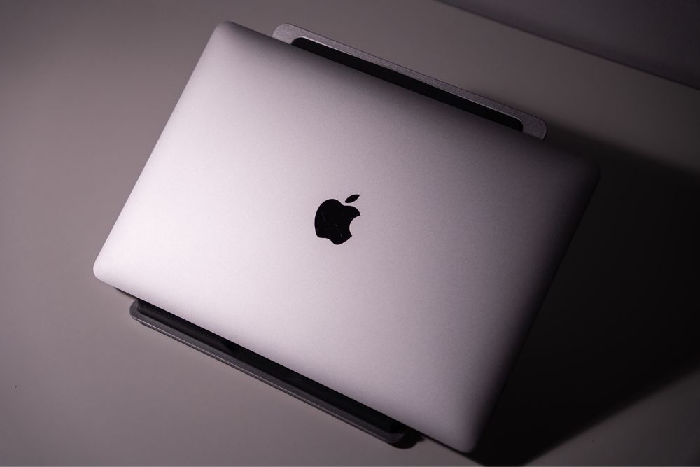 MacBook Pro M1 16/256gb 13 inch 2020