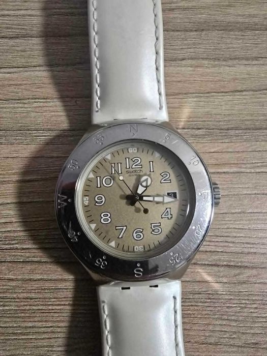 Часовници - Swatch и Jacques Lemans