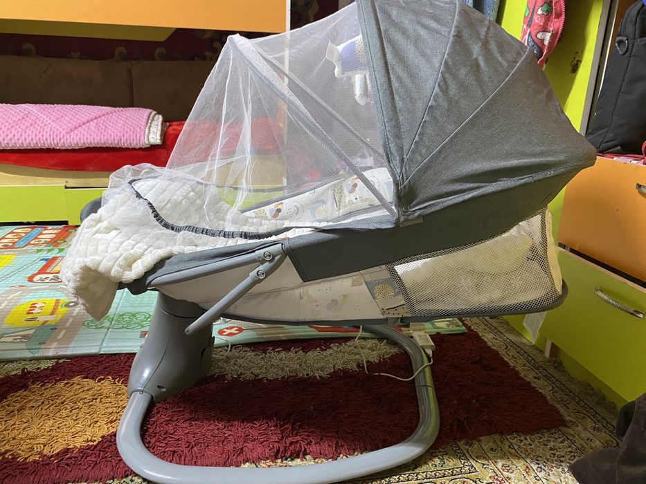 Продам люльку качалку в идеальном состояний