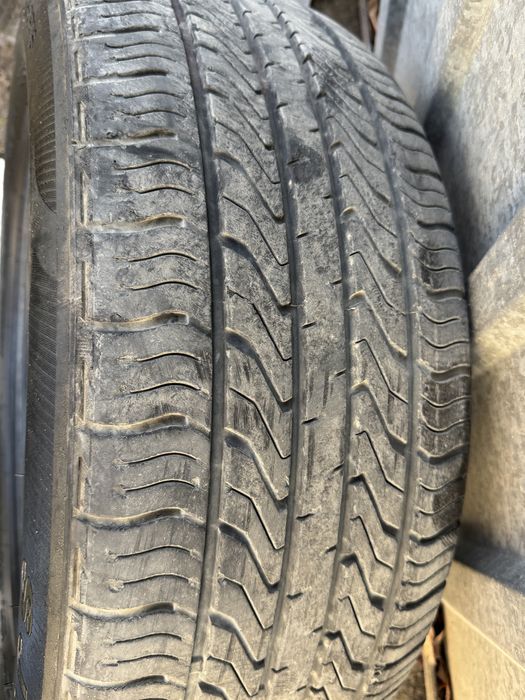 Продам резину летнию