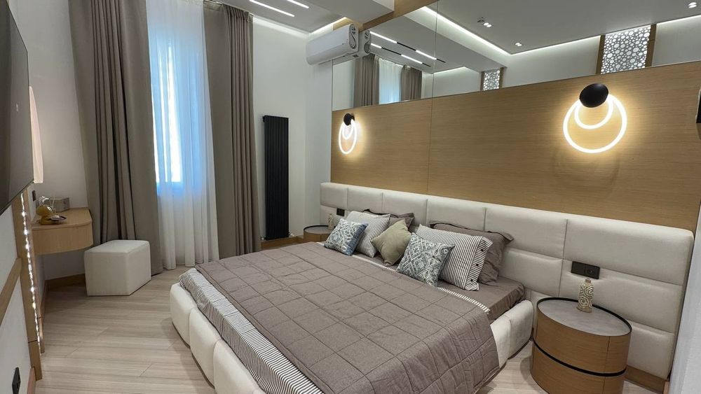 Продам квартиру Ц1 жк Infinity 4/8/15 105m2