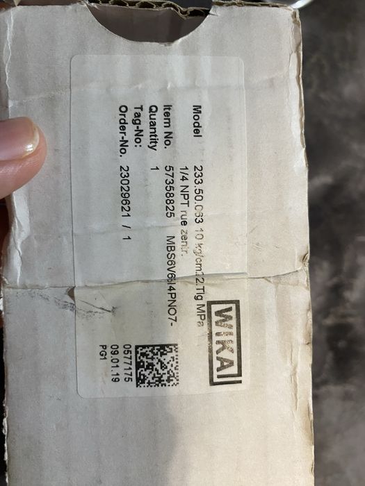 Продам  гидравлический манометр