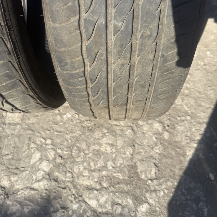 2 броя летни гуми Saferich 225/50 R17 Dot 1024 ном 905