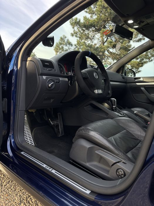 Volkswagen Golf 5 GTI DSG –