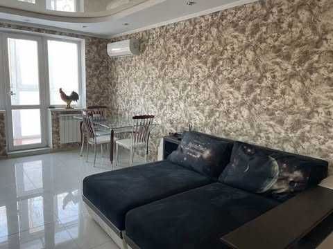 Дава се под наем Двустаен апартамент в София, Център - 75 кв.м за 179999 € - Снимка #3