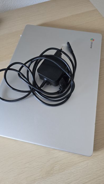 Laptop Chromebook ASUS