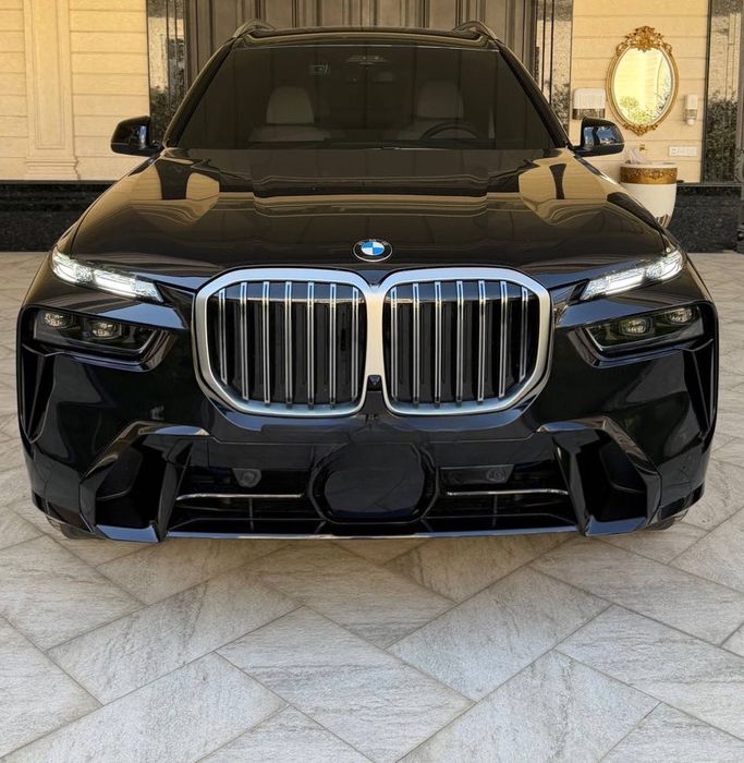 BMW X7 xDrive 40i 2026 год