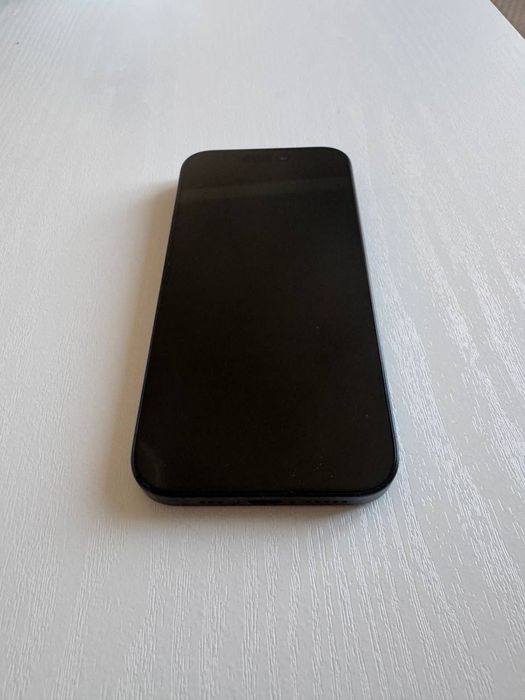 Продам айфон 15 про мах