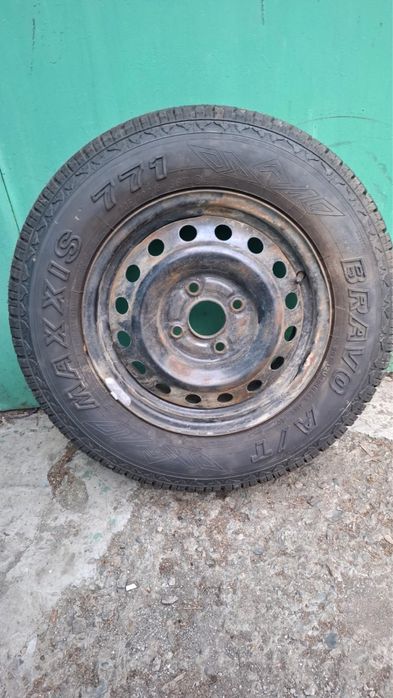 Продам шины 205/70. R15