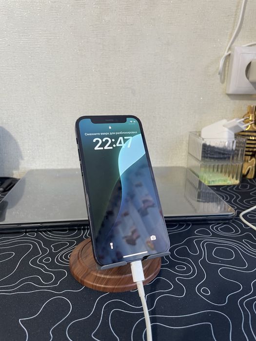 Продам айфон 12 мини