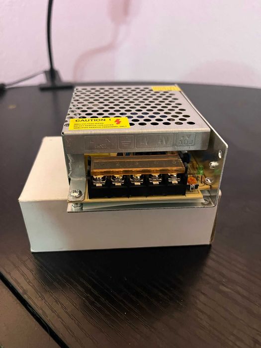 Sursă alimentare Mean Well S-60-24 pentru bandă led