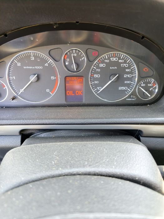 Vând Peugeot 407