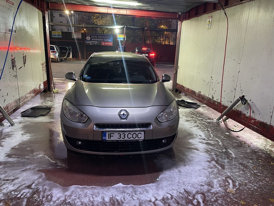 Vand sau schimb renault