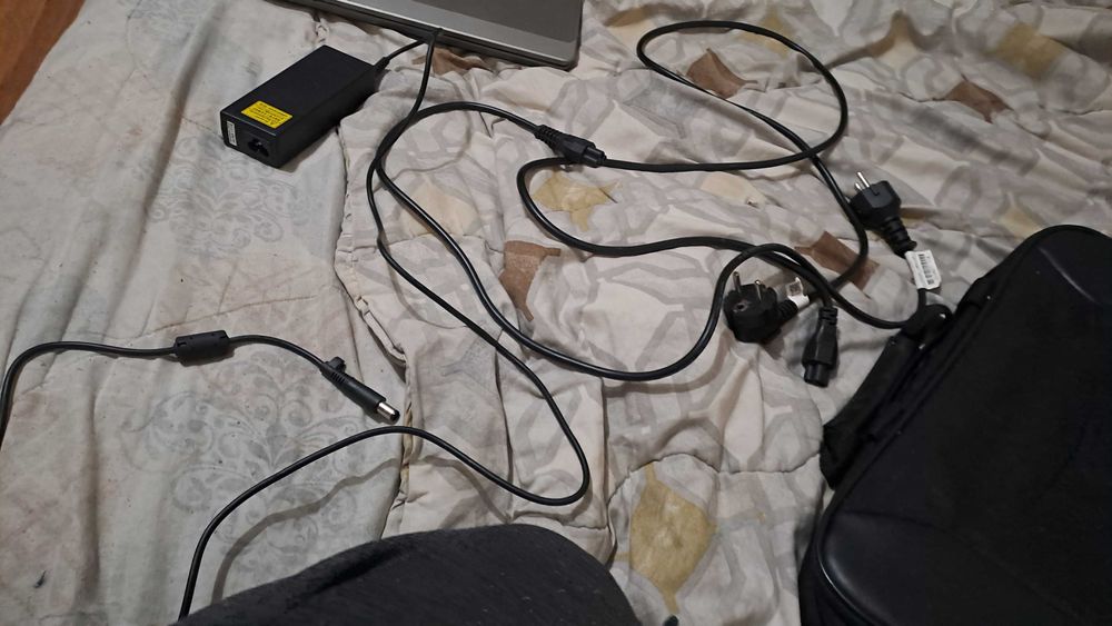 Продавам лаптоп HP Probook 4535s