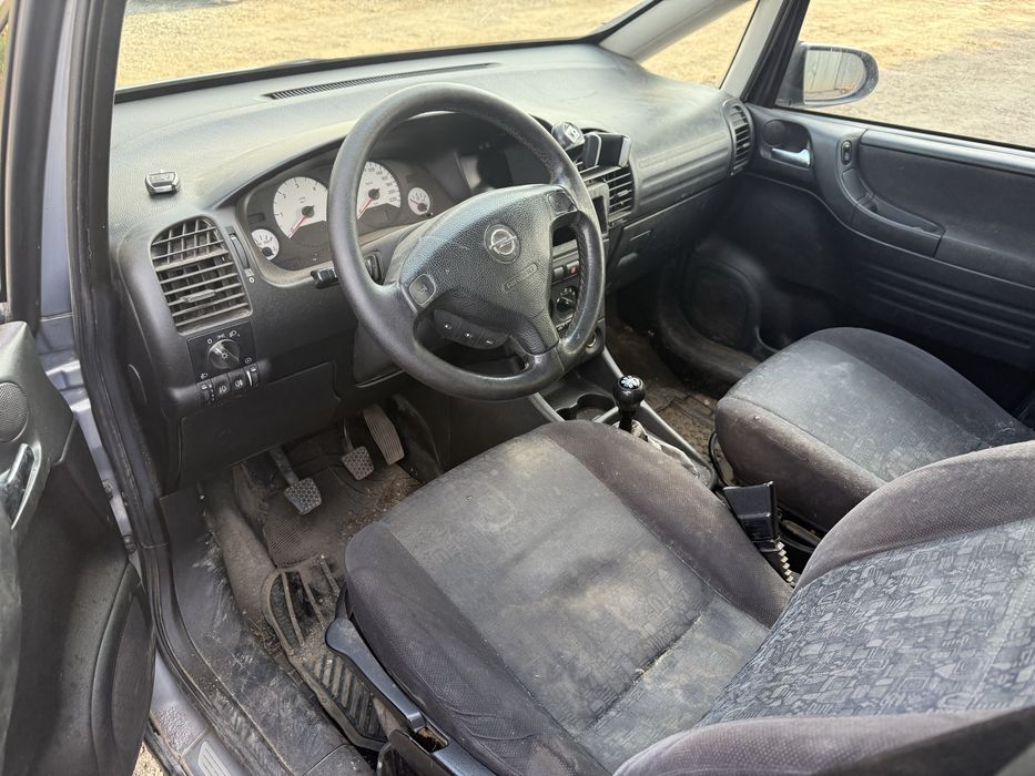 Opel Zafira A 2.2 на части