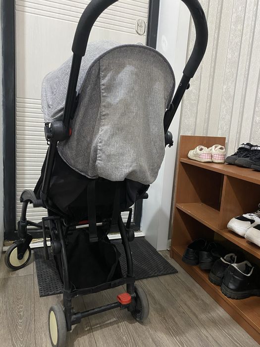 Коляска прогулочная