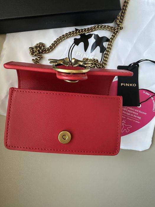 Оригинална чанта Pinko micro model в червен цвят