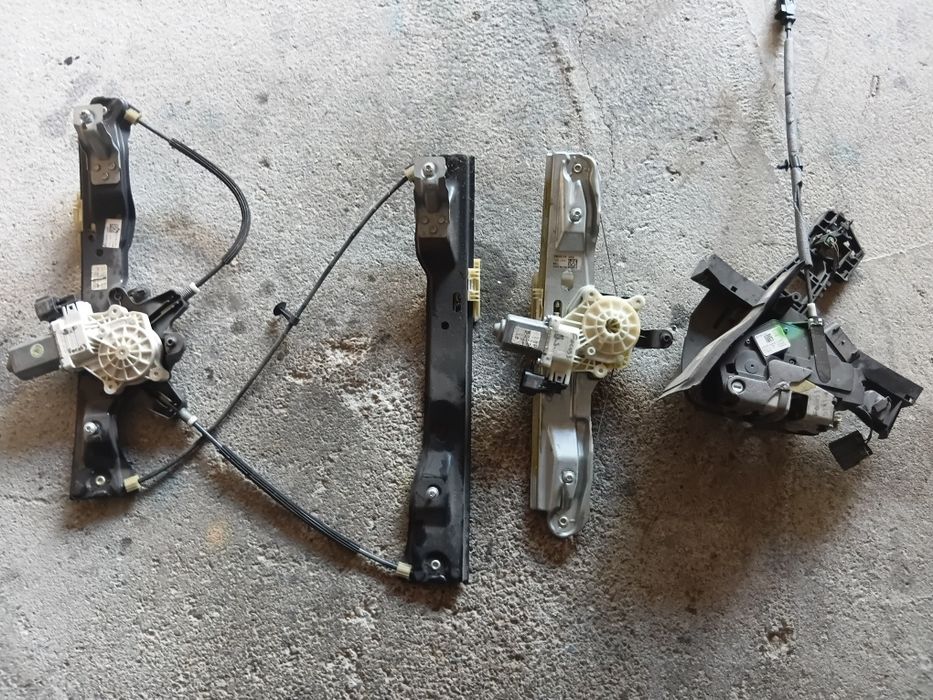 Macara broasca incuietoare ford focus 3