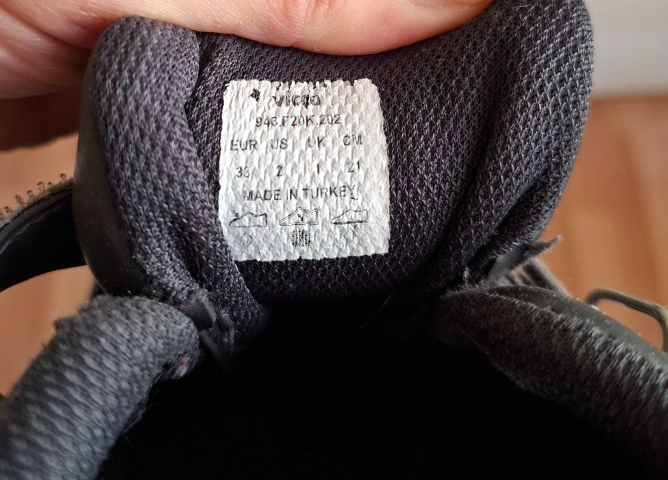 Продам сапожки демисезонные для мальчика