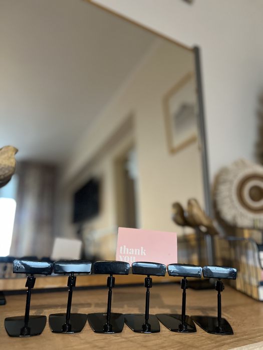 Etichete negre pentru scrierea prețurilor inalte