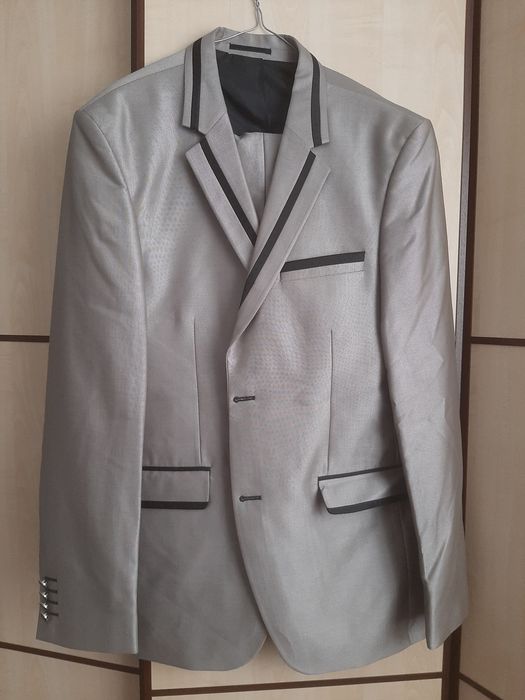 Costum eveniment ginerică naș