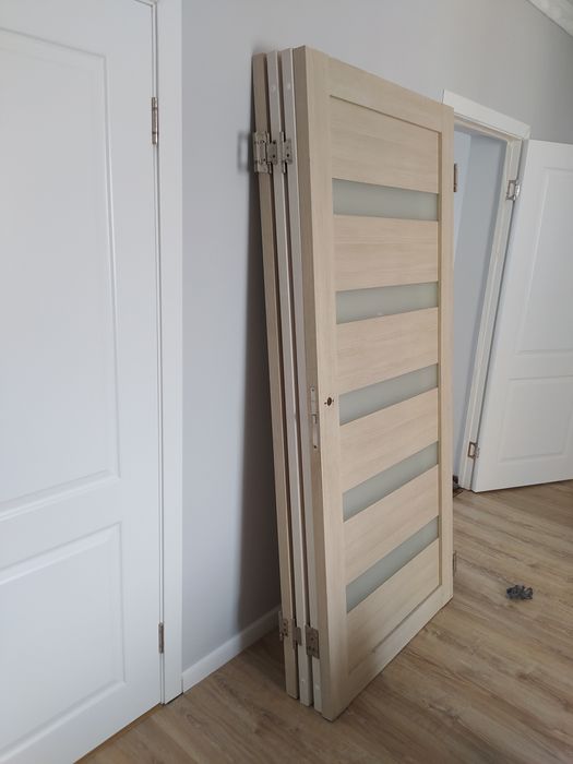 Двери Есік продам 4 шт за 40000тг