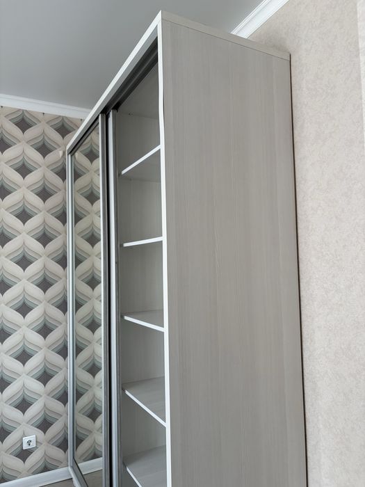 Продам Шкаф купе