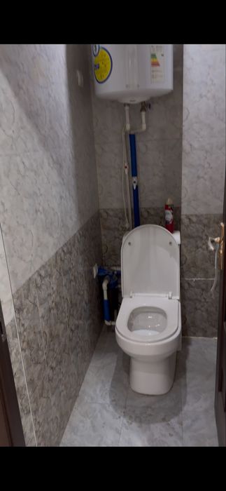 Urgancha shahar 3 dahada darital oldida 3 xonali kvartira sotiladi