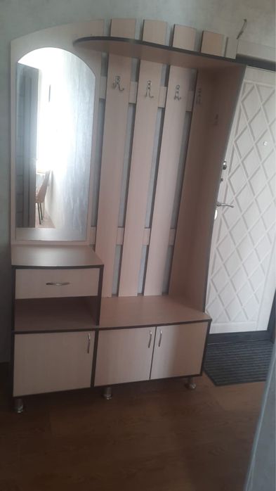 Продам прихожую