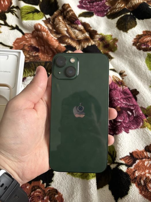 13 айфон хорошим состоянии