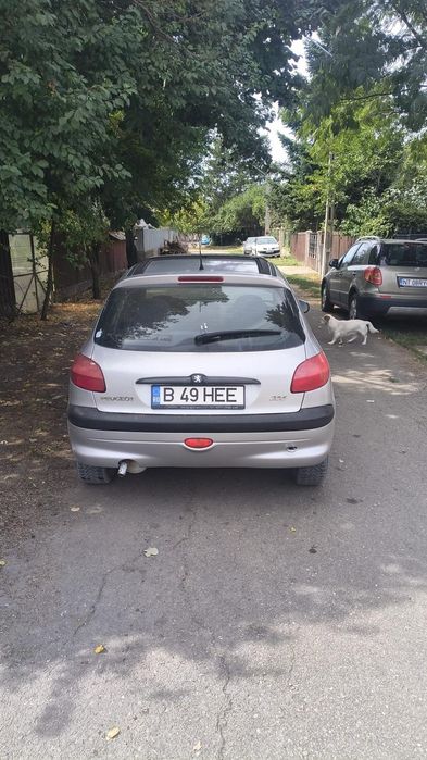 Peugeot 206 2000 benzină, 590 € — imagine 2