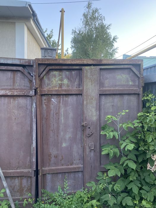 Продам контейнеры 2шт. 3х тонники