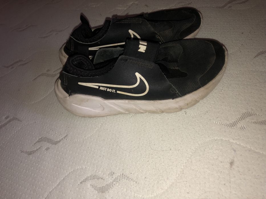 Nike оригинални  маратонки