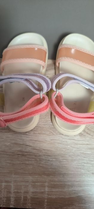 Sandale Zara mărimea 24