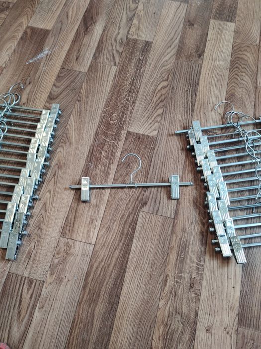 Вешалки с зажимами