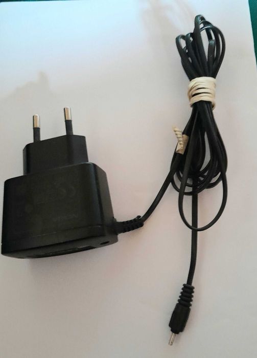 Продавам Nokia 6303ci