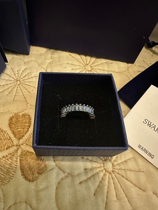 Пръстен Сваровски - син