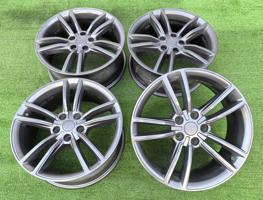 Оригинални джанти TESLA 19" model S/X
