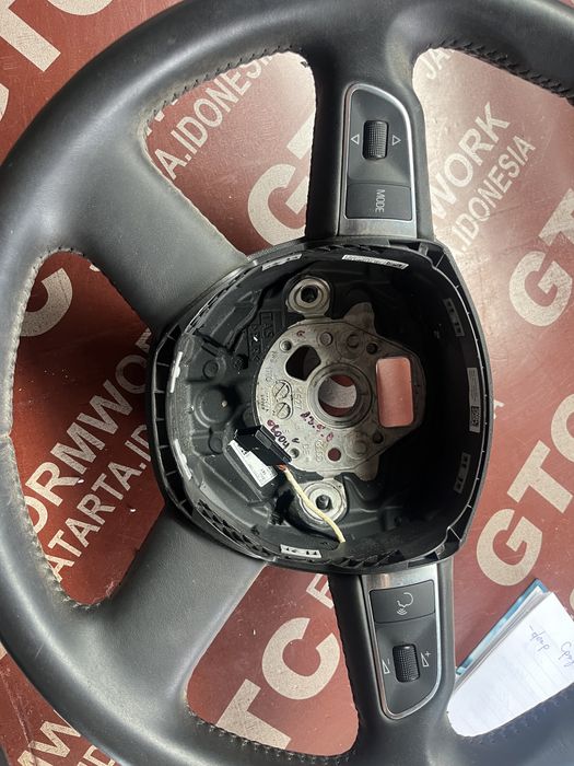 Волан Ауди А6 2009 Face