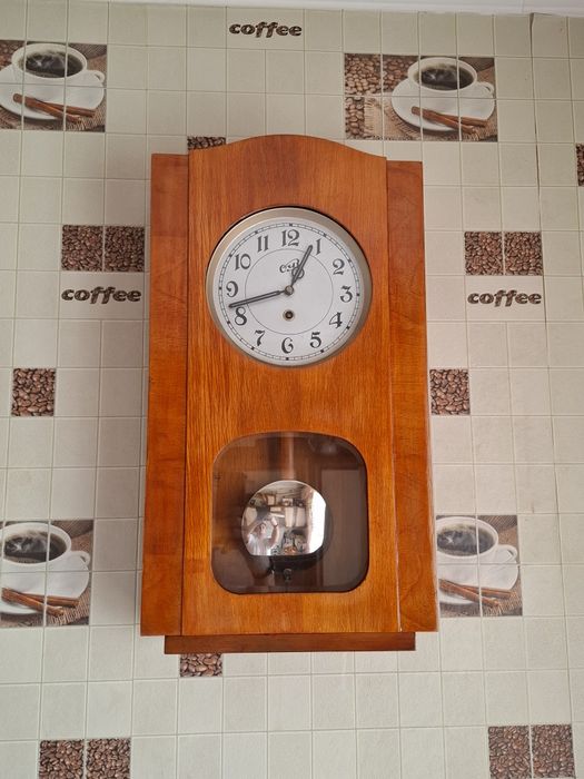 Настенные часы СССР