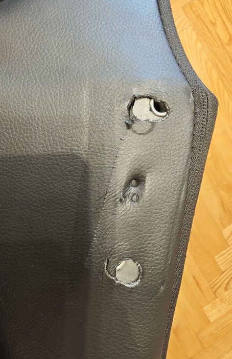 Геймърски стол Genesis Nitro 440 - Счупено